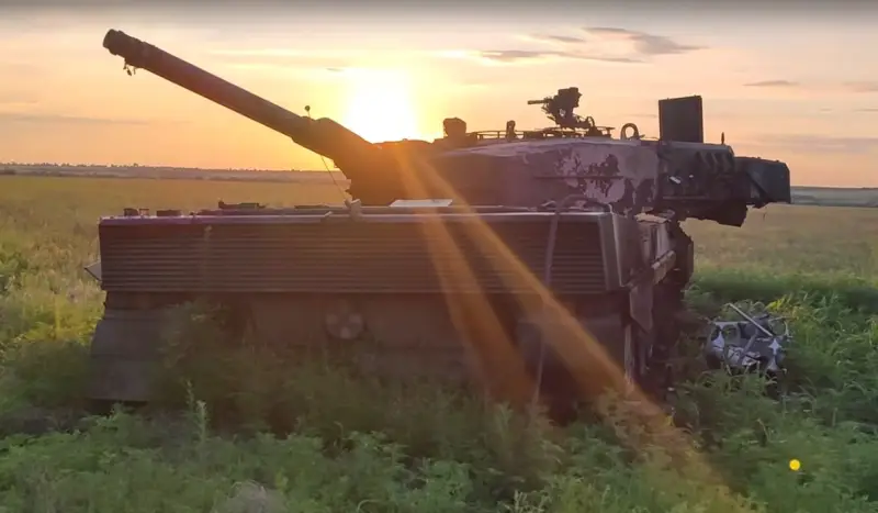 Опубликованы кадры уничтожения очередного немецкого танка Leopard 2 ВСУ на Марьинском направлении