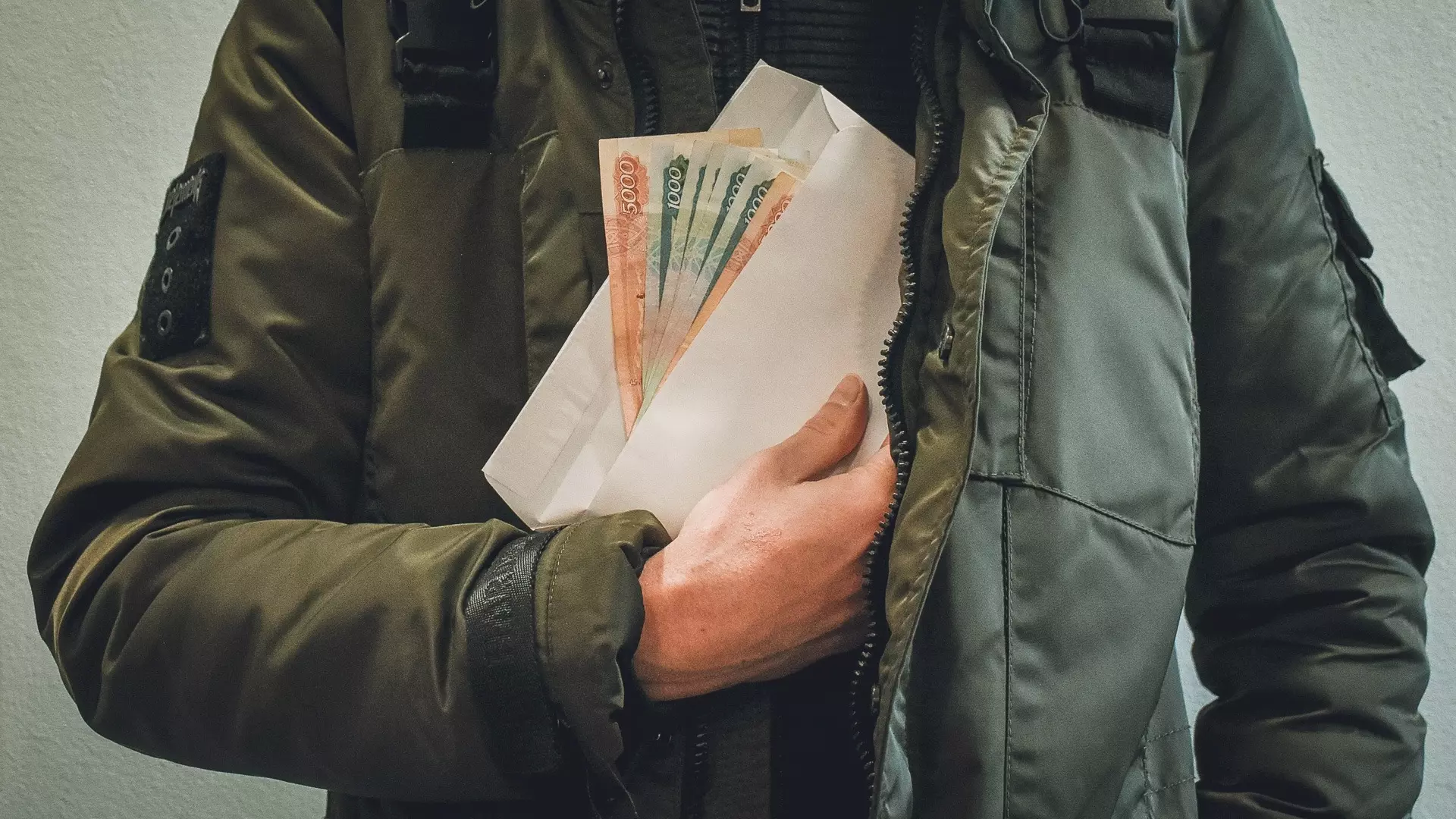 Волгоградским вахтовикам предлагают зарплату в 200 тысяч рублей